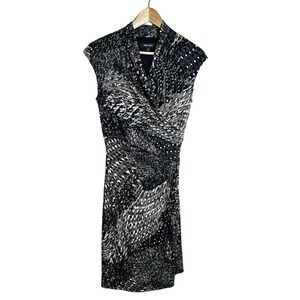 Nine West Bodycon Wrap Dress Women’s Size 6 Sexy Animal Print Stretch Ruching